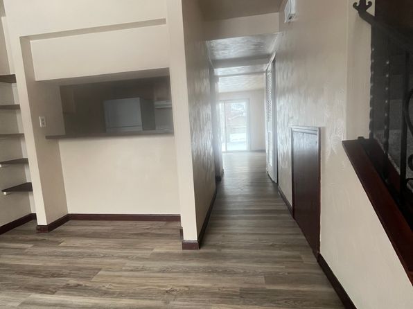 150 S Lakeside Dr #6