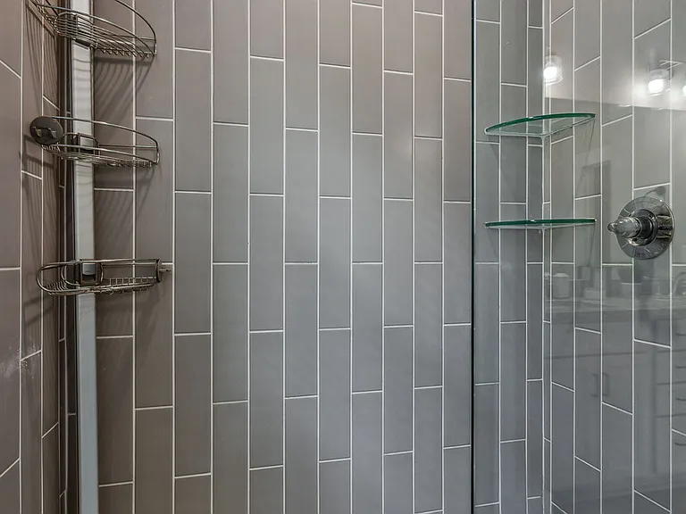 7560 Maggie Dr — Photo 33