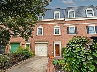 4715 Bayard St, Pittsburgh, PA