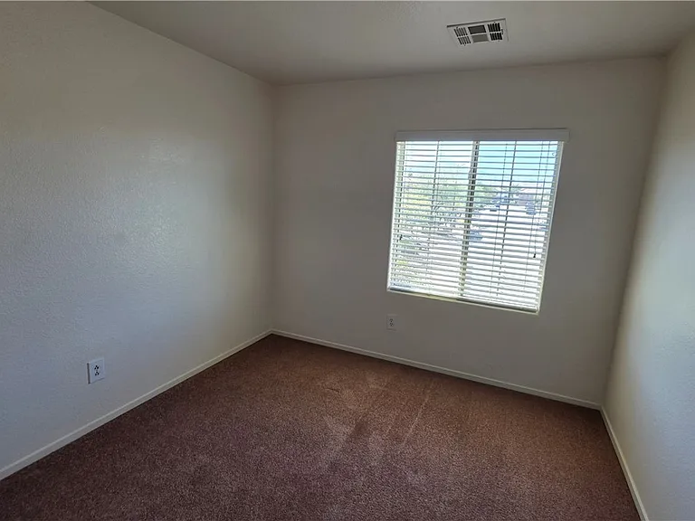 10668 Congaree St — Photo 17