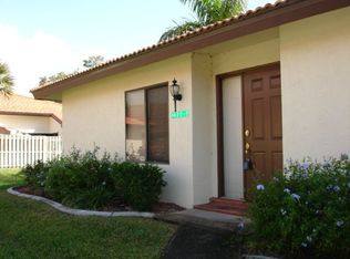1422 Park Shore Cir APT 2, Fort Myers, FL 33901