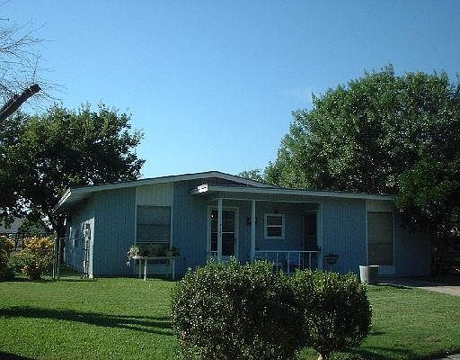 1st image of 5803 CASTLE YARD DR