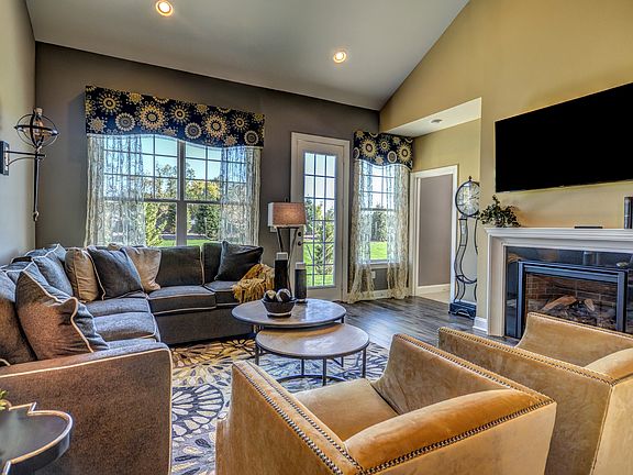 Exquisite great room