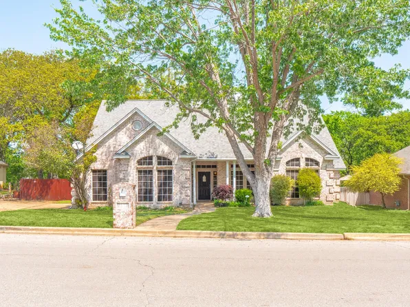 2117 Country Brook Dr, Weatherford, TX 76087