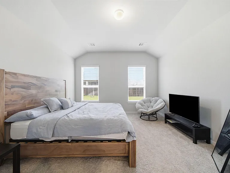 19702 Isola Breeze Dr — Photo 16