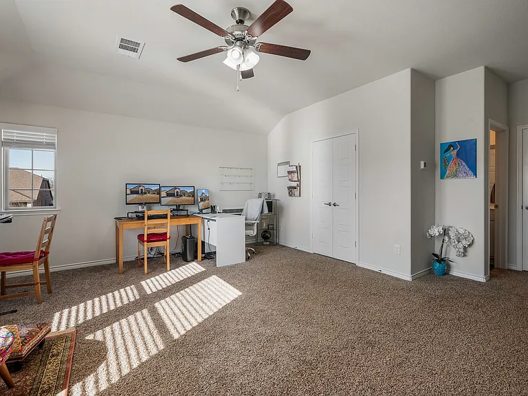 4008 Spur Trail Dr — Photo 20