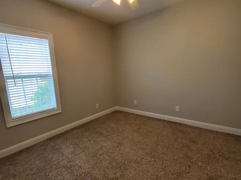 3815 Napa Dr — Photo 13