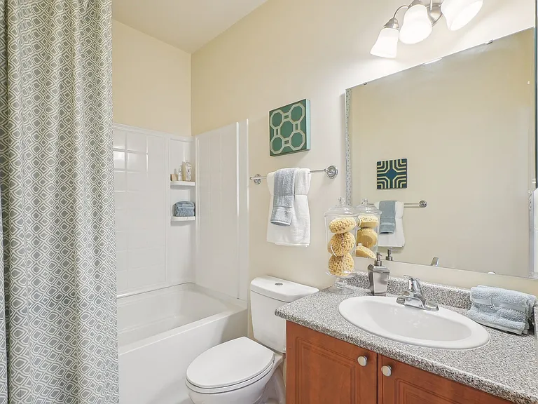 Clairmont at Farmgate — Photo 14