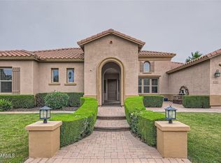 732 W Armstrong Way, Chandler, AZ 85286