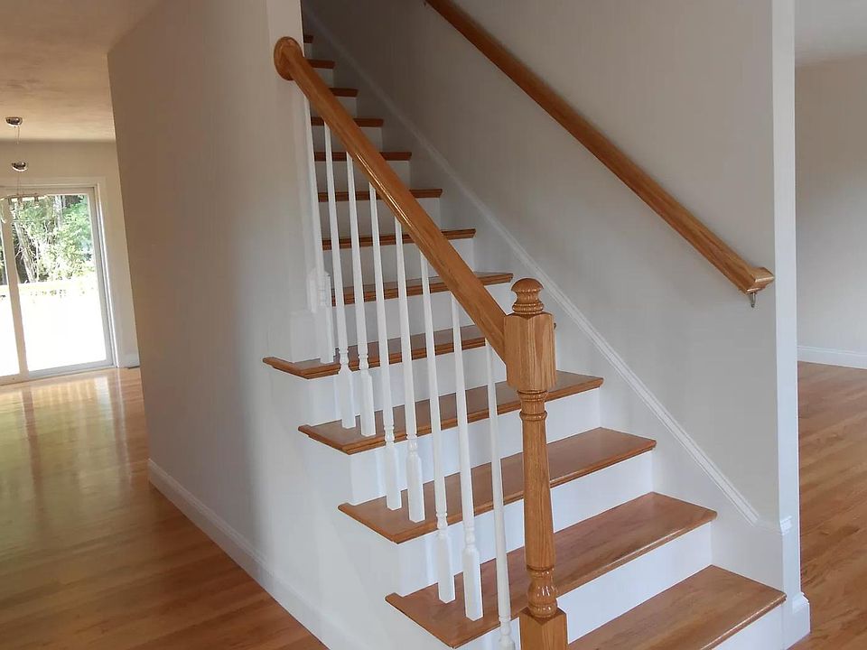 25 Pingry Way, Ayer, MA 01432 Zillow