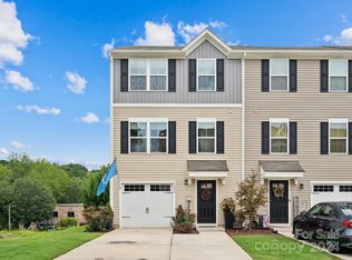 1004 Rushing Ln, Fort Mill, SC 29715