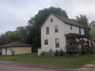 503 E Ridge St, Ishpeming, MI 49849