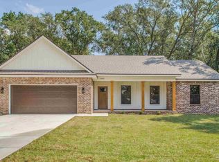 6400 Imperial Dr, Milton, FL 32570