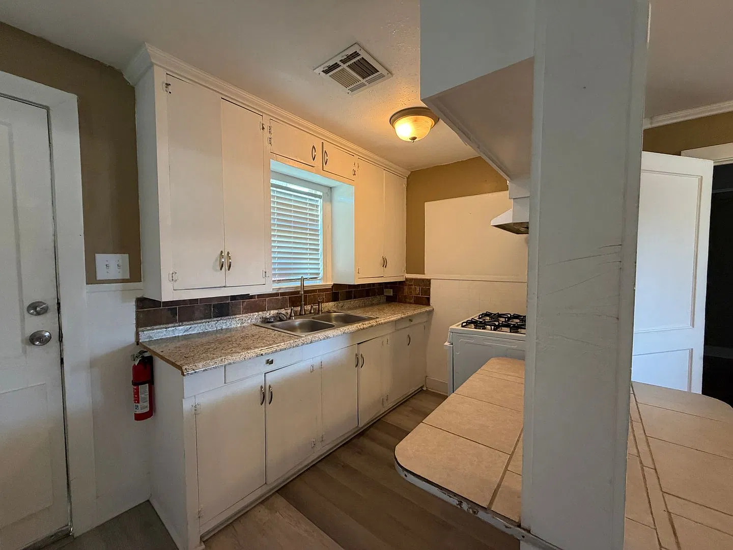 Quiet Duplex! — Photo 3