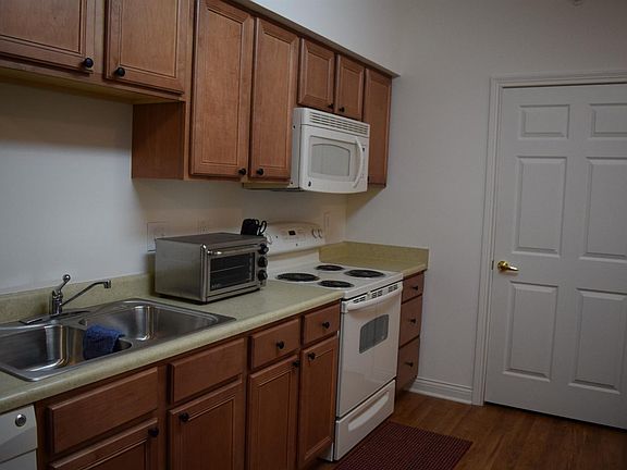 5th image of 3486 Chestnut Park Ln