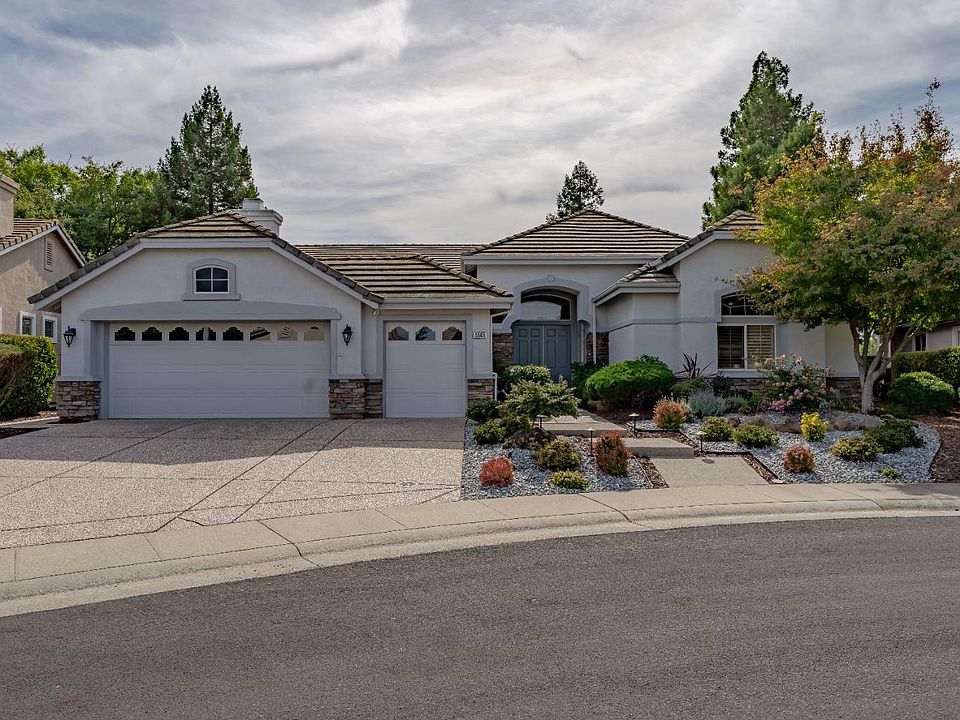 1st image of 5565 Lantern Grove Ln