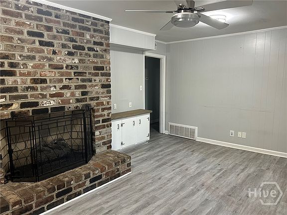 5th image of 40 Azalea Avenue