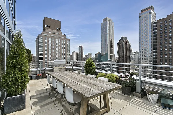 Sold by Nest Seekers International | media 49