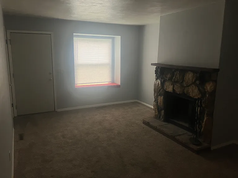 2150 Muren Blvd — Photo 7