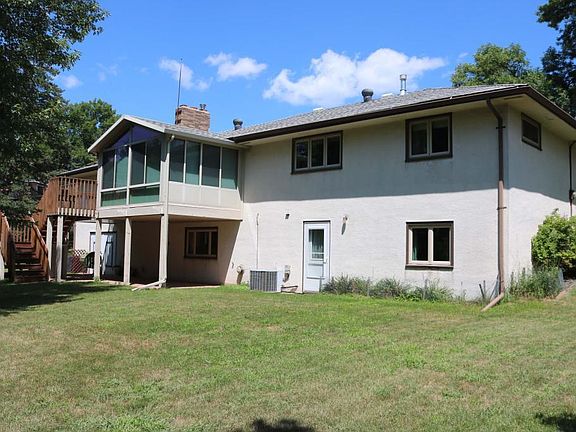4th image of 7901 Shingle Creek Dr