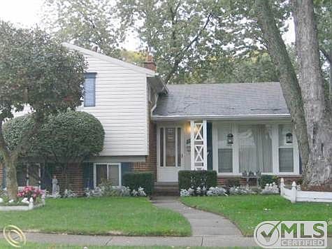 Robinwood Home.JPG