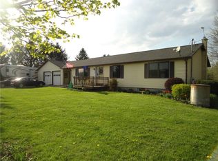 3898 Miner Rd, Palmyra, NY 14522