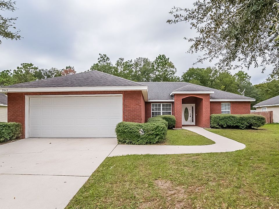 1st image of 7042 Vida Ln