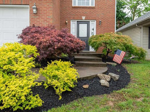 4th image of 693 Graftons Mill Ln
