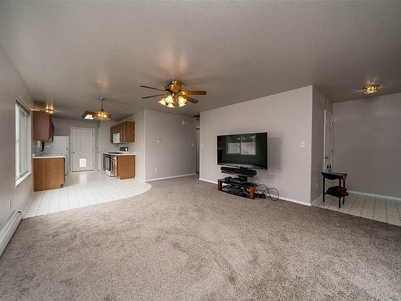 4th image of 539 1/2 N Mountain Oak Ct