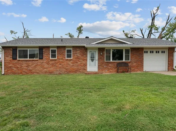 1303 W Margaret Pl, Rogers, AR 72756