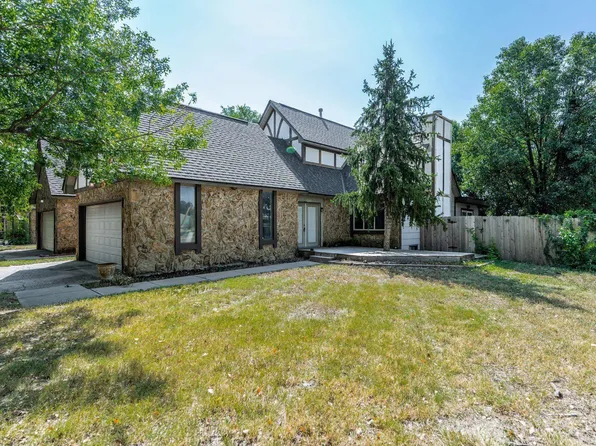 1526 S Todd Pl, Wichita, KS 67207