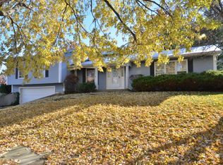 1066 Carriage Ct, Naperville, IL 60540