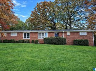 701 Rosemary Ln, Bessemer, AL 35022