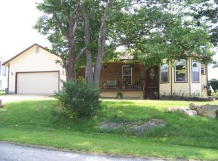 390 Sundown Ln, Rockaway Beach, MO 65740