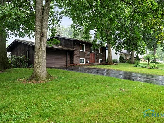 2nd image of 3125 Lambert Dr