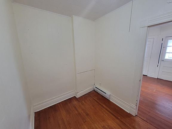 Living Room Walk-in Closet