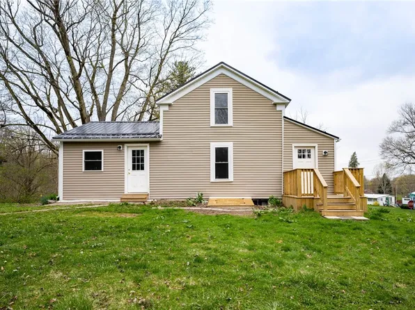 13986 Exchange St, Red Creek, NY 13143