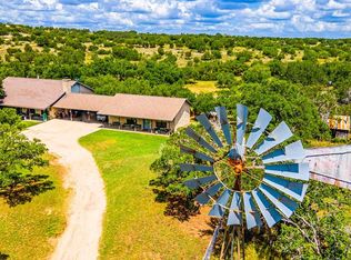 520 Dominion Rd, Junction, TX 76849