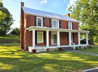 8431 N Lee Hwy, Raphine, VA 24472