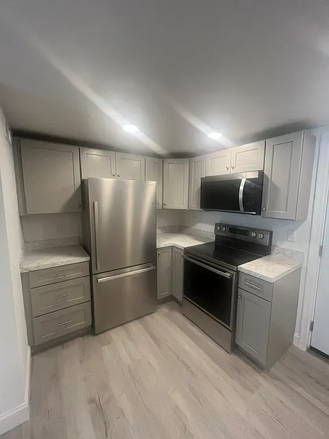 2 bed, $1,450 — Photo 2