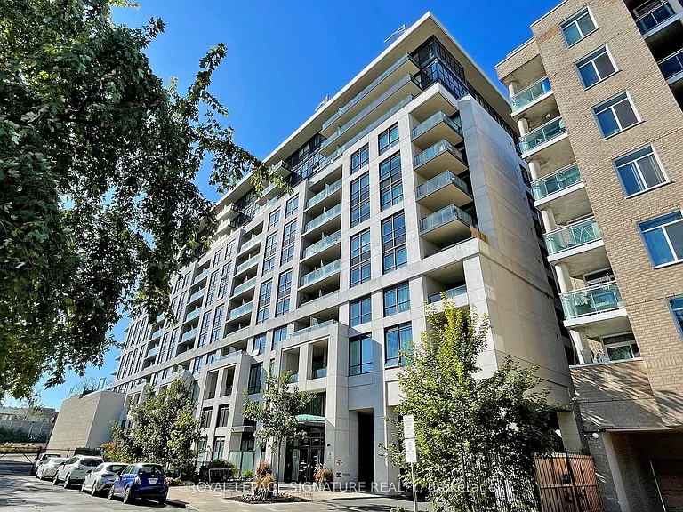 8 Trent Ave #821 — Photo 23