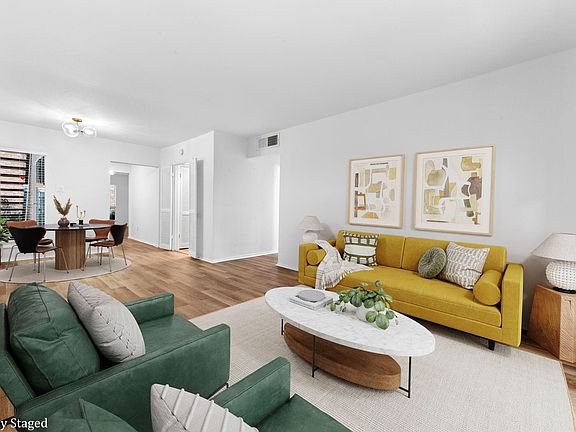 4th image of 2224 S Piney Point Rd APT 112