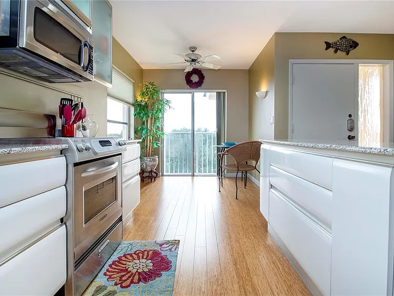 8625 Midnight Pass Rd #B508 — Photo 14