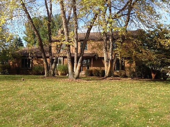 2nd image of 5564 Briar Glen Dr