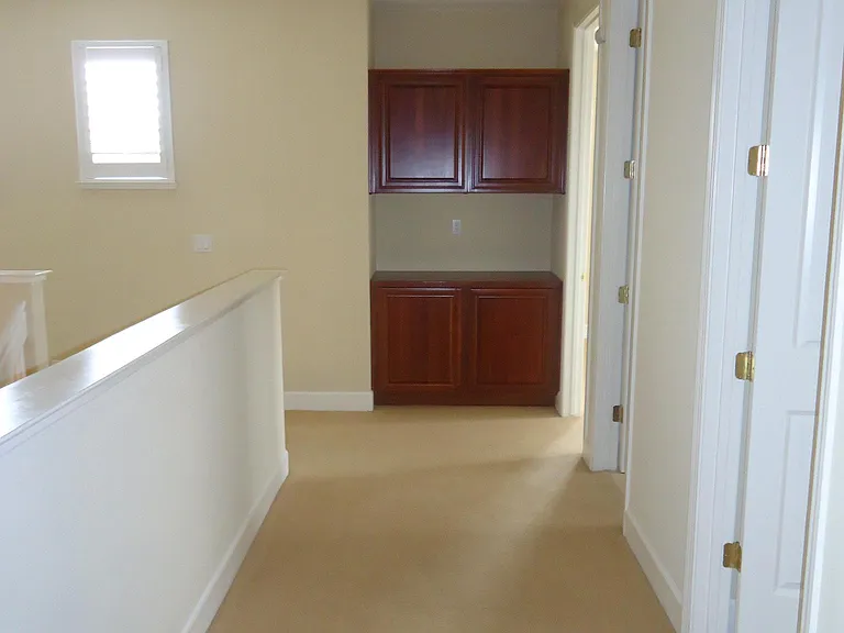 4992 Beach Wood Ct — Photo 40