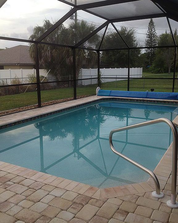 1st image of 1207 SE 2nd Pl