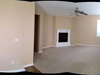 4th image of 1863 Leaning Oak Dr