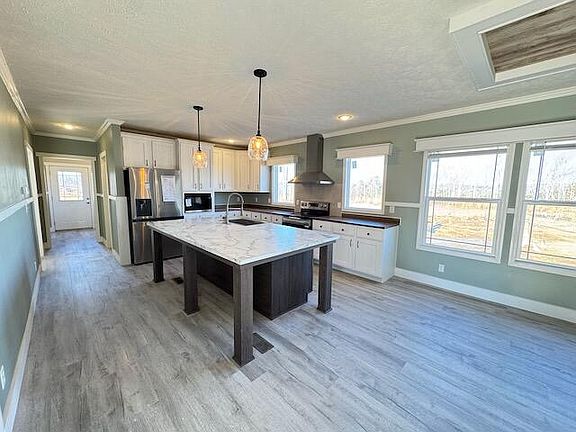 2nd image of 212 Community Dr