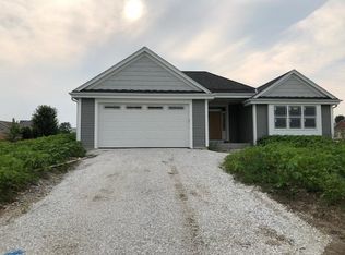 N7987 Preserve Park Dr, Ixonia, WI 53036