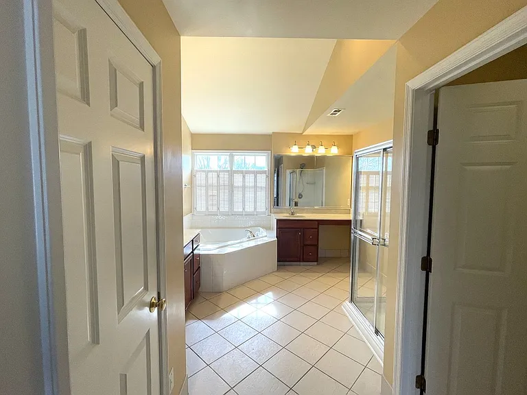 4823 Vista Ridge Dr — Photo 29